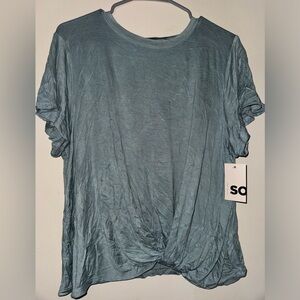 SO Lightweight Top with Lace Back NWT - Size XXL
